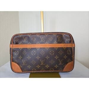 Louis Vuitton Monogram Compiegne 28 Clutch Toiletry Pouch Brown Canvas Vintage